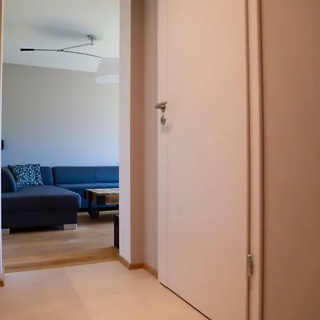 Ah Corner House *