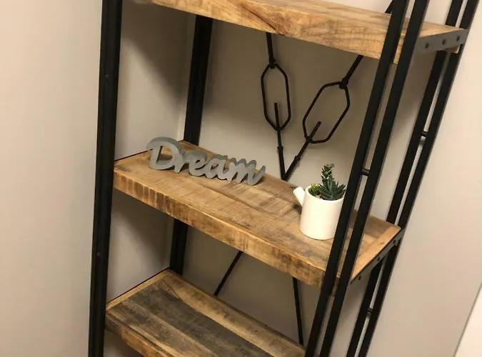 Daire Ah Corner House *