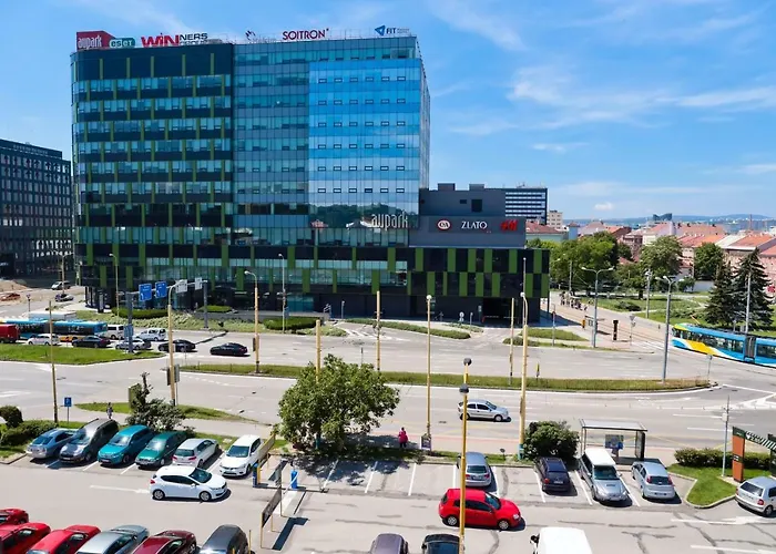 Ah Corner House Daire *