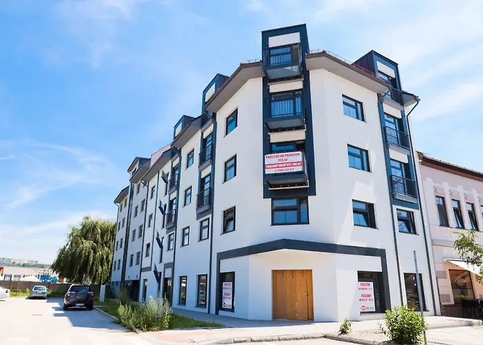 Ah Corner House Daire Kösice